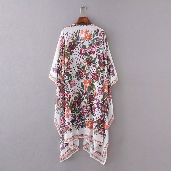 White Floral Kimono - Picture 3 of 8